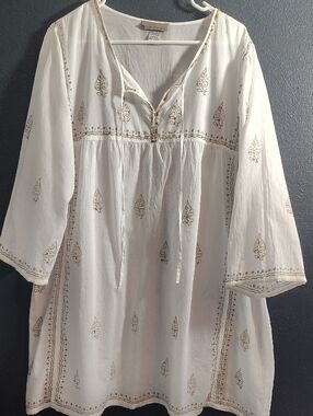 Peppermint Bay White With Gold Sequins Leaf Imprints Tunic Dress